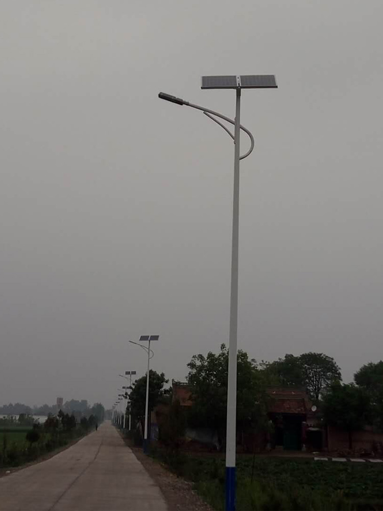 農(nóng)村太陽能路燈 農(nóng)村太陽能路燈